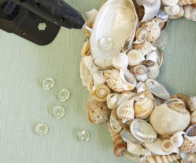 Zomerse schelpenkrans DIY