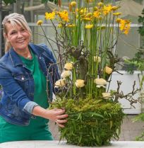 Zomer in zicht: maak zelf een zonnig bloemstuk