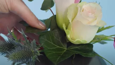 De basis, blad op draad zetten (video)