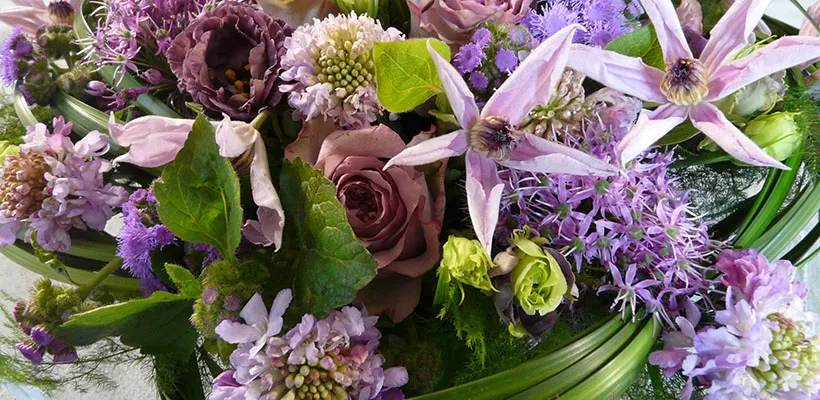 Bloemenschaal voor moederdag (video)