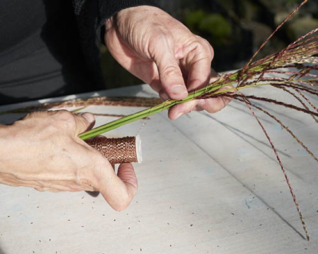 Alternatieve kerstboom 1: wél zelf de slingers ophangen!