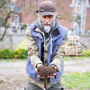 Ecologisch tuinieren met Gust Duchamps