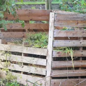 Zelf een compostbak maken