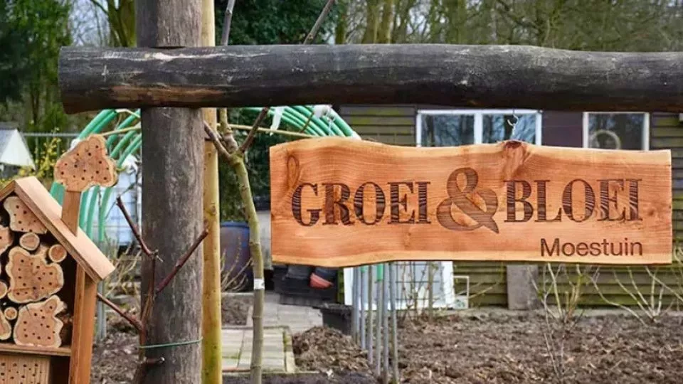 Afbeelding Nieuw: een jaar in de Groei & Bloei moestuin met Robbert Lauret