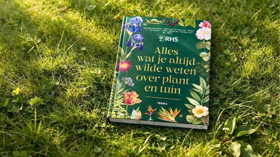 Afbeelding Weggeefactie: Naslagwerk vol plantenweetjes